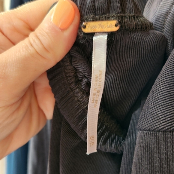 FREE PEOPLE Modal Blend Open Back / Tie Back Jumpsuit Dark Gray Size XS OB613725 - Picture 4 of 11